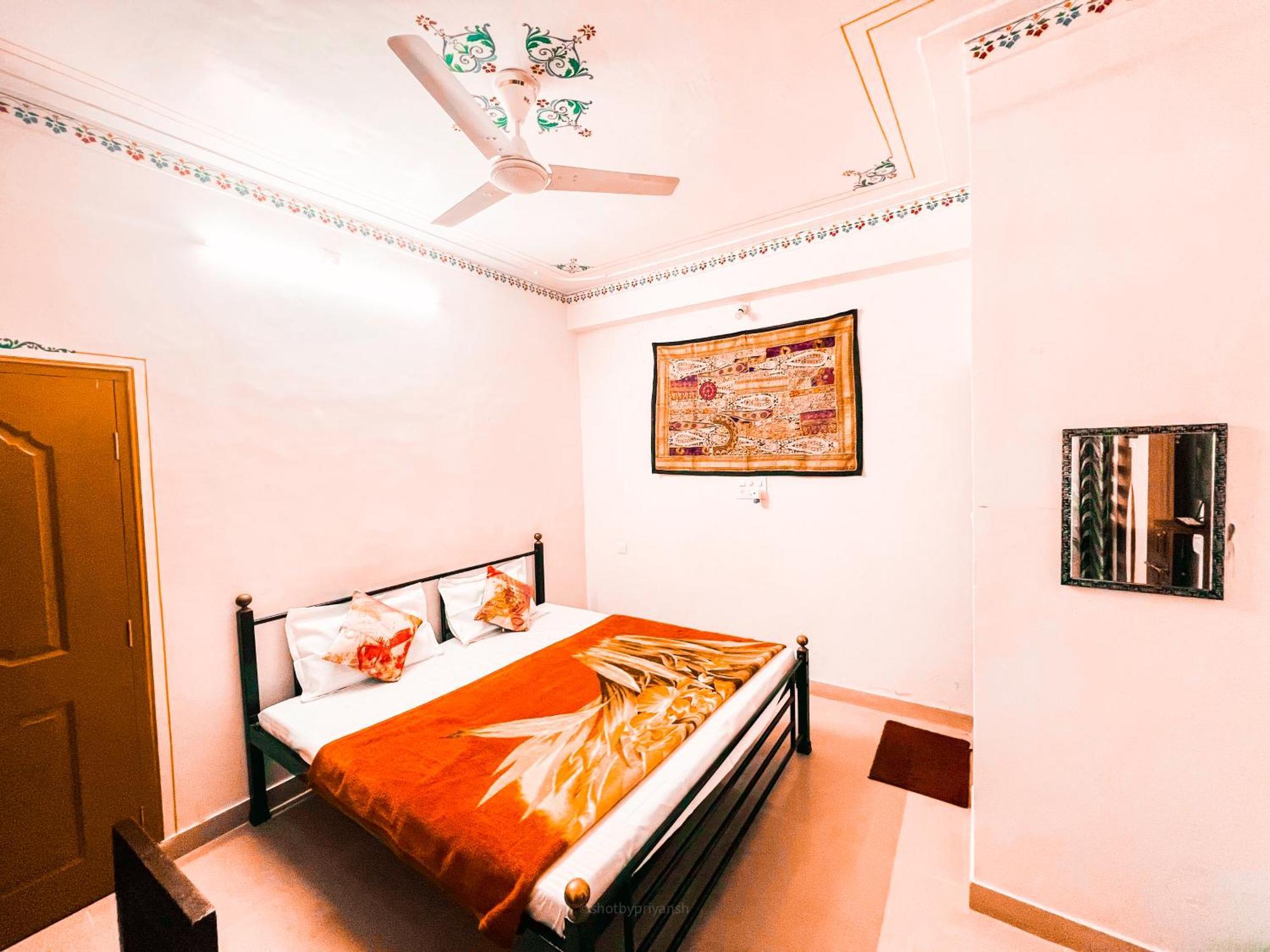 Musafir Hostel Удайпур Екстериор снимка