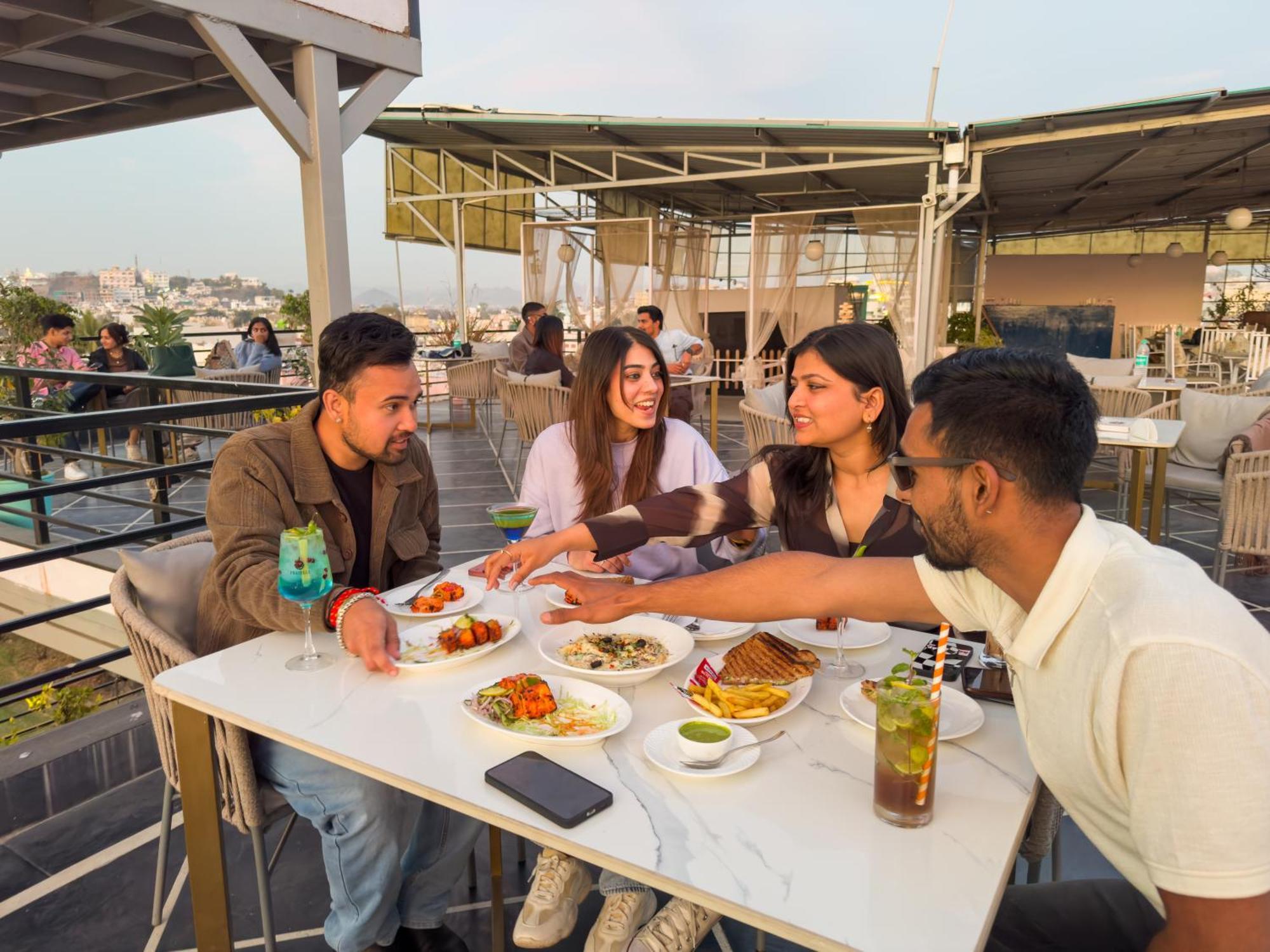 Musafir Hostel Удайпур Екстериор снимка
