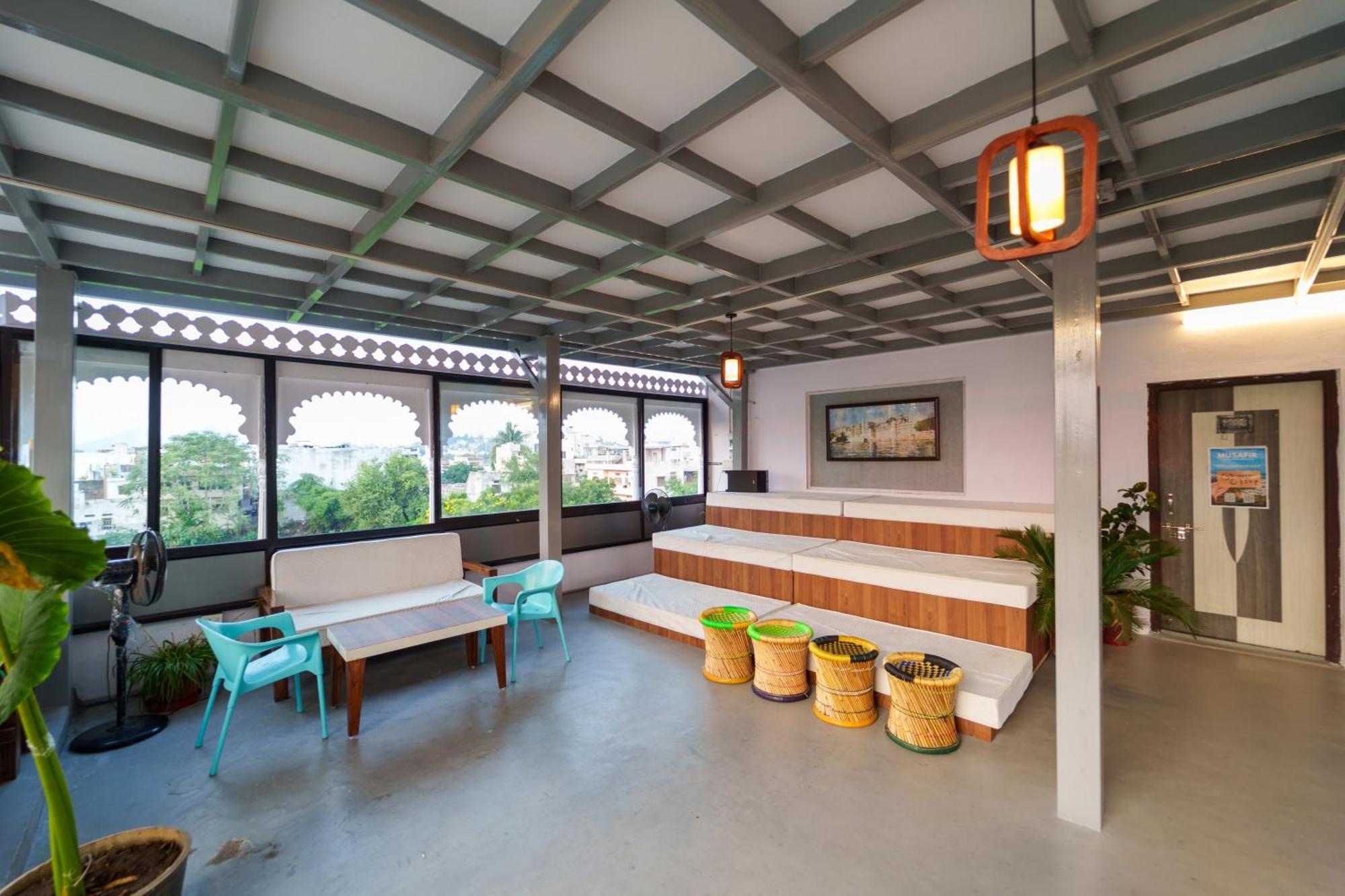 Musafir Hostel Удайпур Екстериор снимка